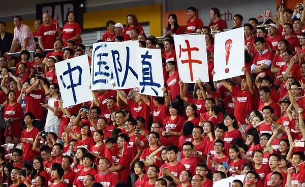 报道称，尤文图斯有意在明夏以4000万欧元左右的价格报价博尼法斯，弗拉霍维奇可能离队，为博尼法斯的可能加盟腾出空间和筹集资金。